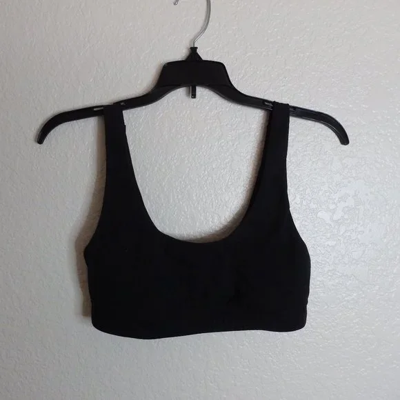 Vuori daily lounge soft bra sz M - Picture 3 of 5